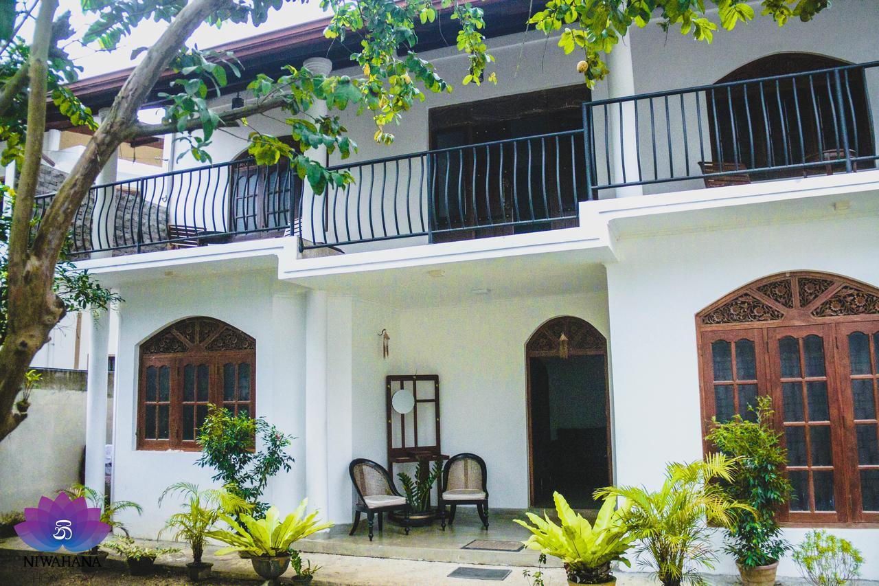Nivahana Homestay Kandy Buitenkant foto