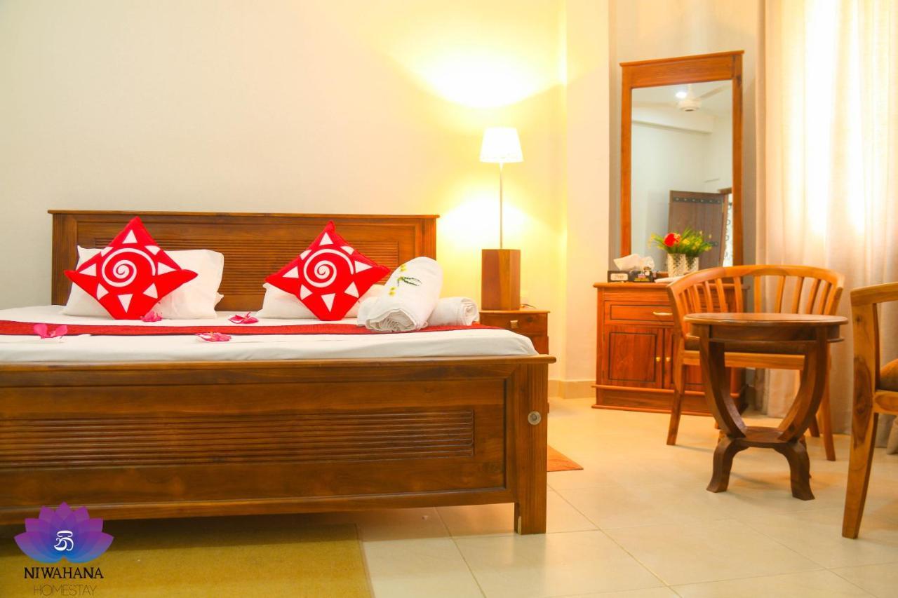Nivahana Homestay Kandy Buitenkant foto